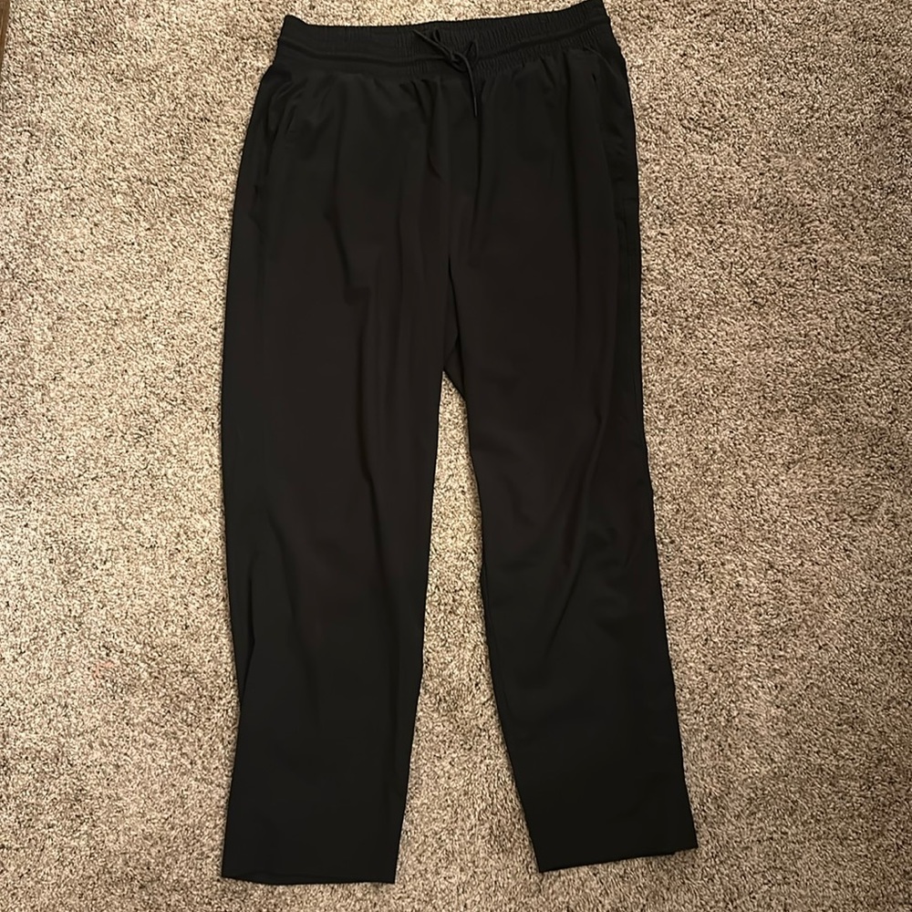 Gap Fit Straight Leg Pants